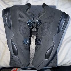 Men’s Jordan 4 Black Cat Size 13
