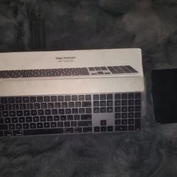 Apple Magic Keyboard With Touch ID And Magic Track Pad 2. 