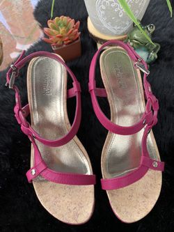 Kennethcole Reaction Wedges Sandals !!!