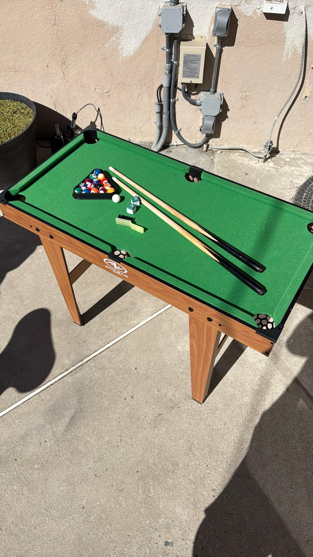 Mini Pool Table 