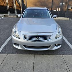 2011 Infiniti G25