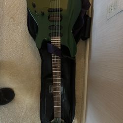 Green Electric Guitar Fernandez dragonfly 