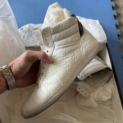 Gucci Shoes White Size 10.5