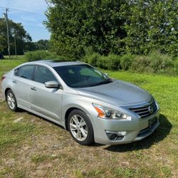 2014 Nissan Altima *** 2500