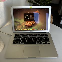 MacBook Air Early 2014