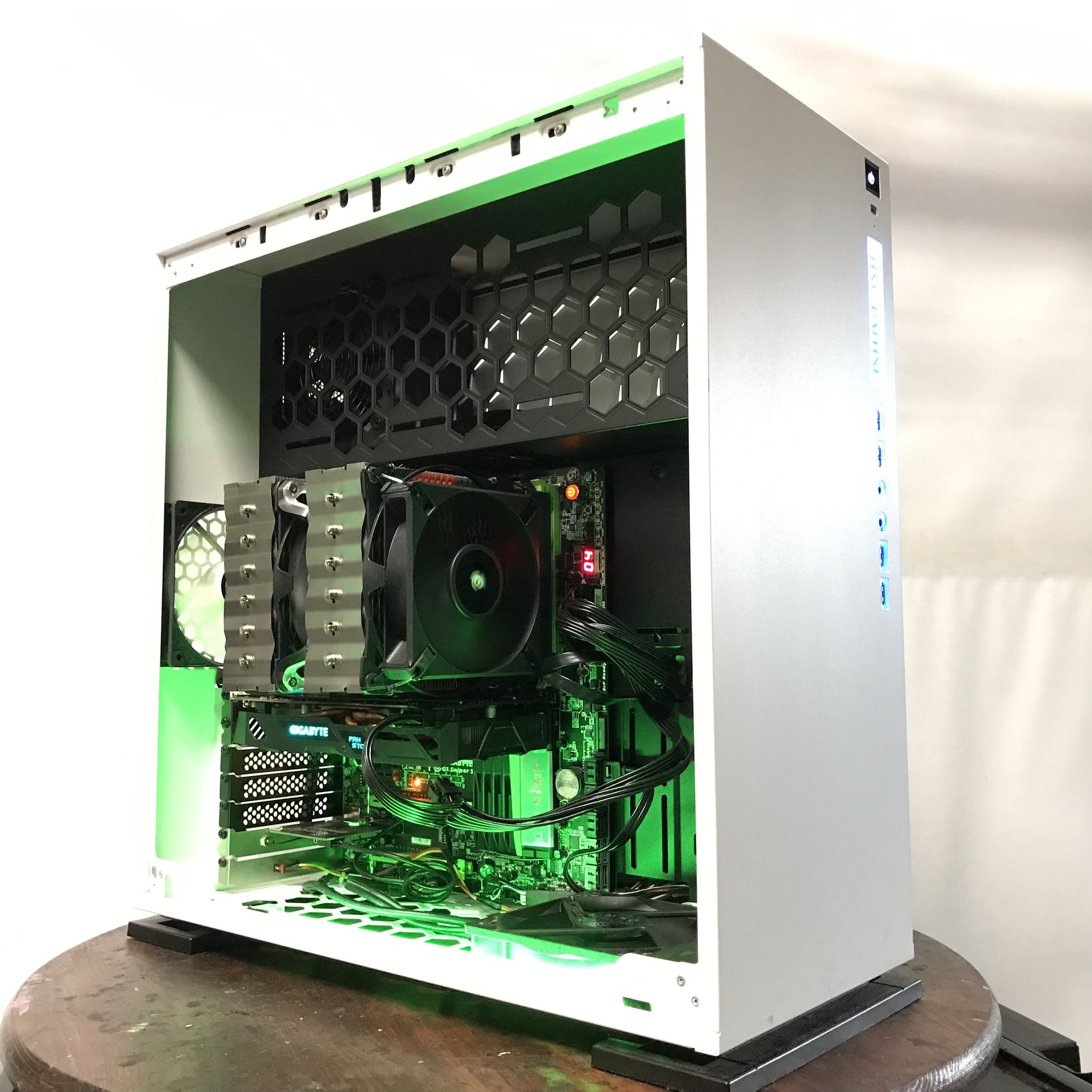 Intel Core I7-4770K RX 480 512GB SSD • 16GB RAM PC Gaming Editing Music Computer Studio streaming Day Trade