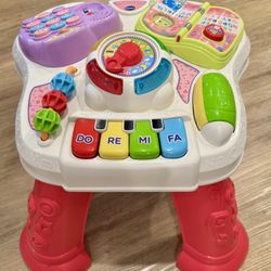VTech Sit-to-Stand Learn and Discover Table, Pink