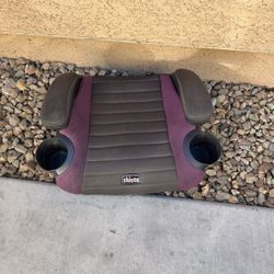 Chicco Backless Booster Car Seat – Lightweight – Easy Transfer