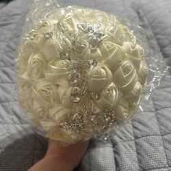 Bridal Or 15 Alera  Bouquet Beige 