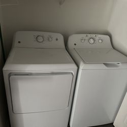 Washer An Dryer Set 