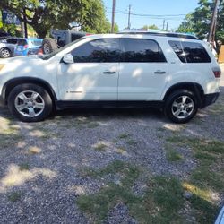 2008 GMC Acadia With Third Row Seat