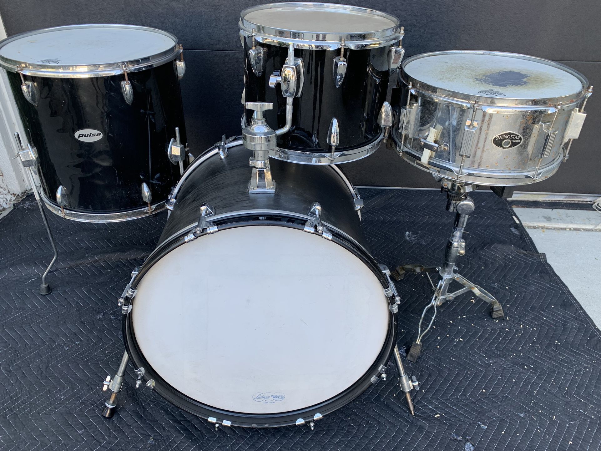 Groove Percussion / Tama Mixed 4pc Drum Set 20-16-12-14”