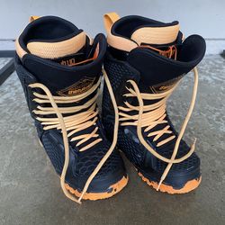 Men’s Size 7 Snowboard Boots