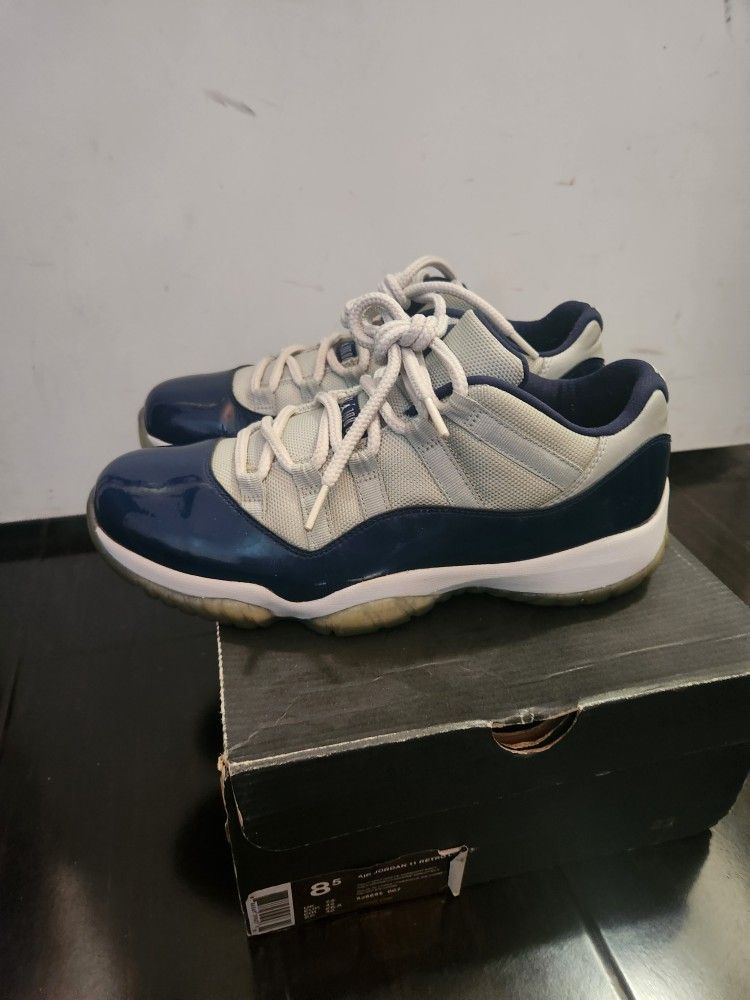 Air Jordan Retro 11 Low "Georgetown"