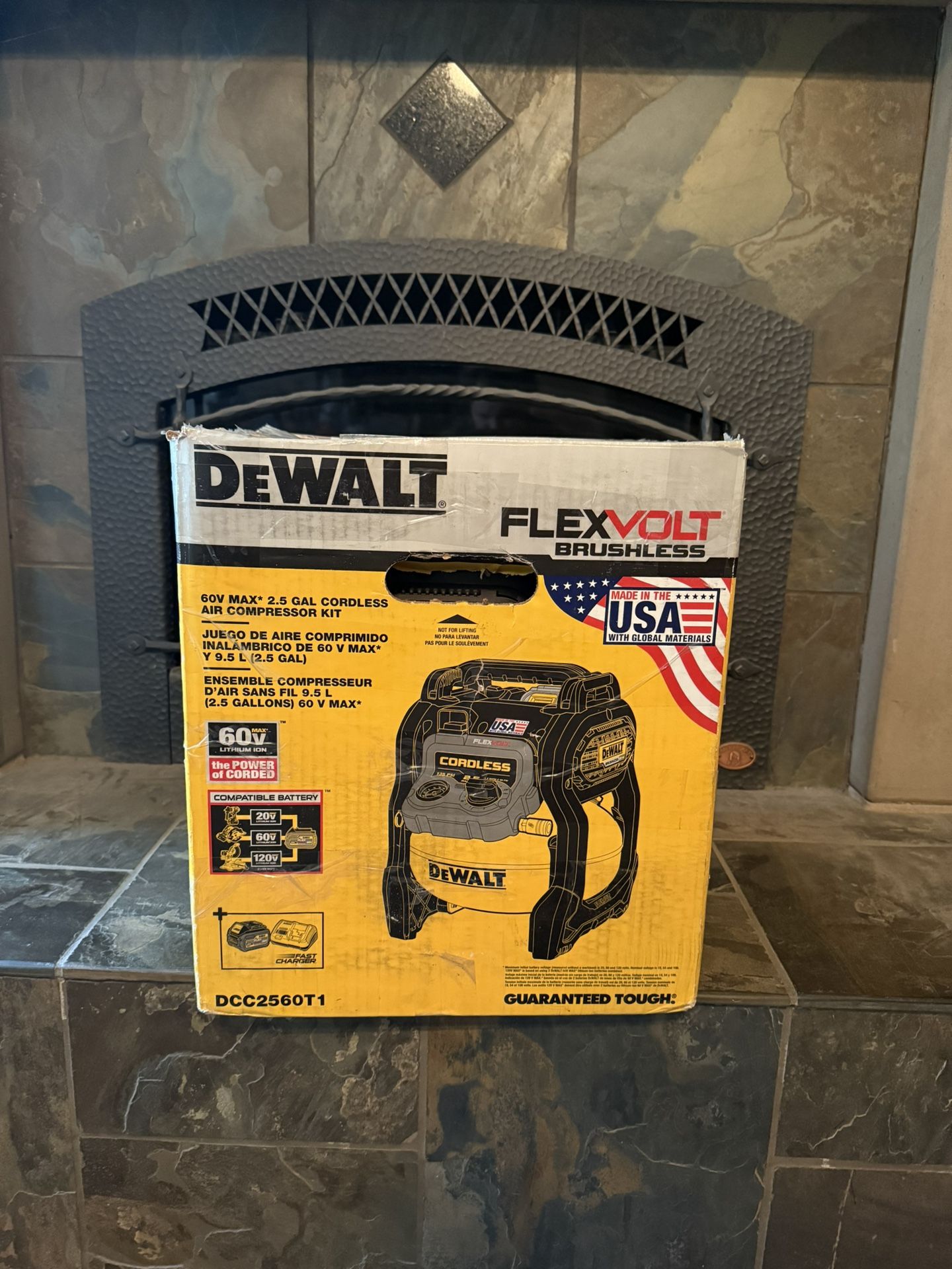 Dewalt FlexVolt air Compressor (New/Open Box)