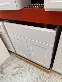 Kitchen cabinets