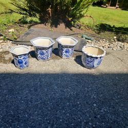 4 Ceramic  Pots 