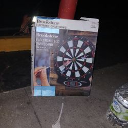 Brookstone ELECTRIC LCD DARTBOARD