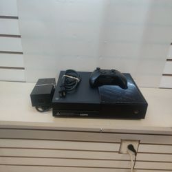 Microsoft 1540 Xbox One 500 Gb Console, Controller, Pre-owned 