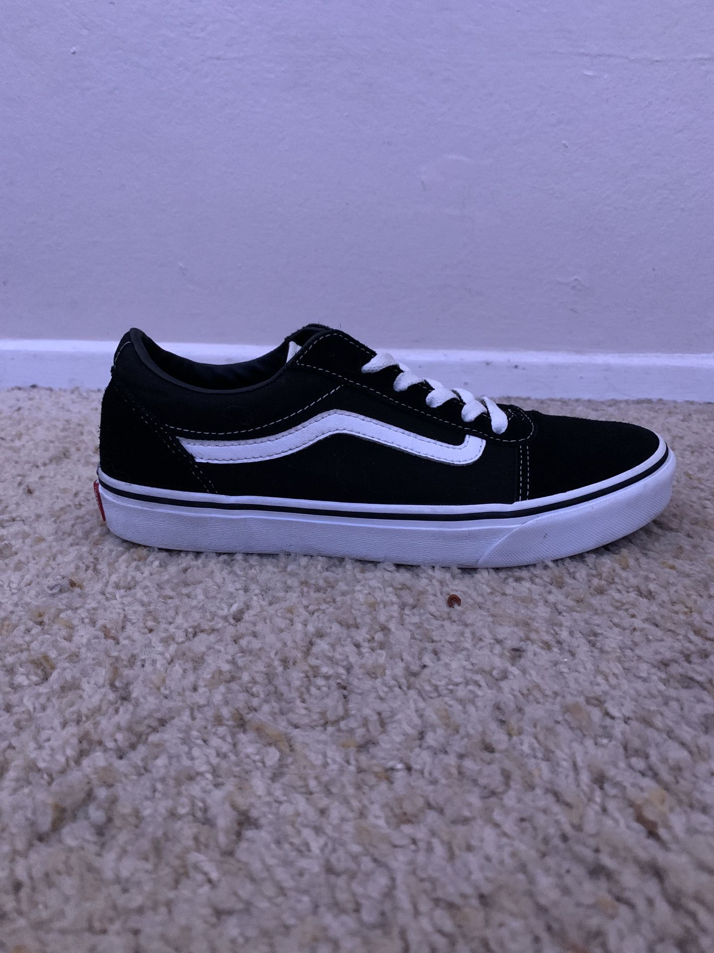 Vans shoes size 7 youth