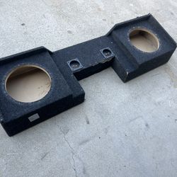($85 Firm) 2/10s  Sub Box For A 1999 To 2006  Chevy - GMC Extended Cab