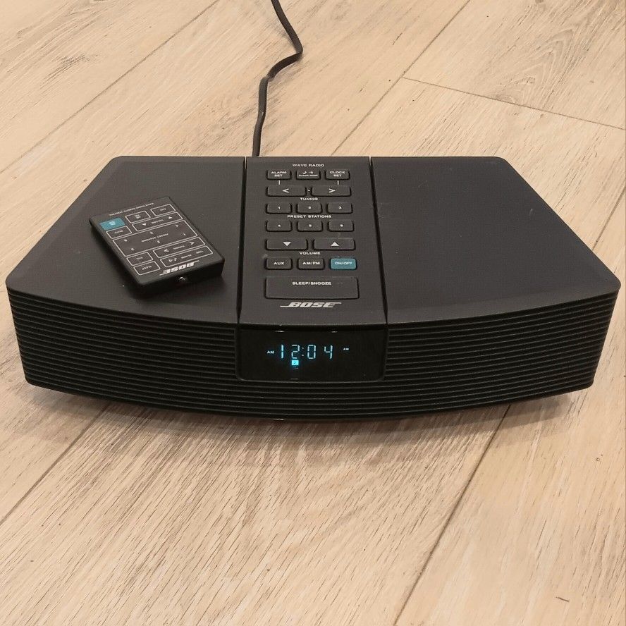 Bose Wave Radio with Remote Control 