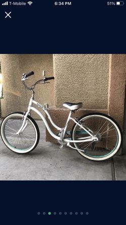 Giant simple 2024 7 women's cruiser