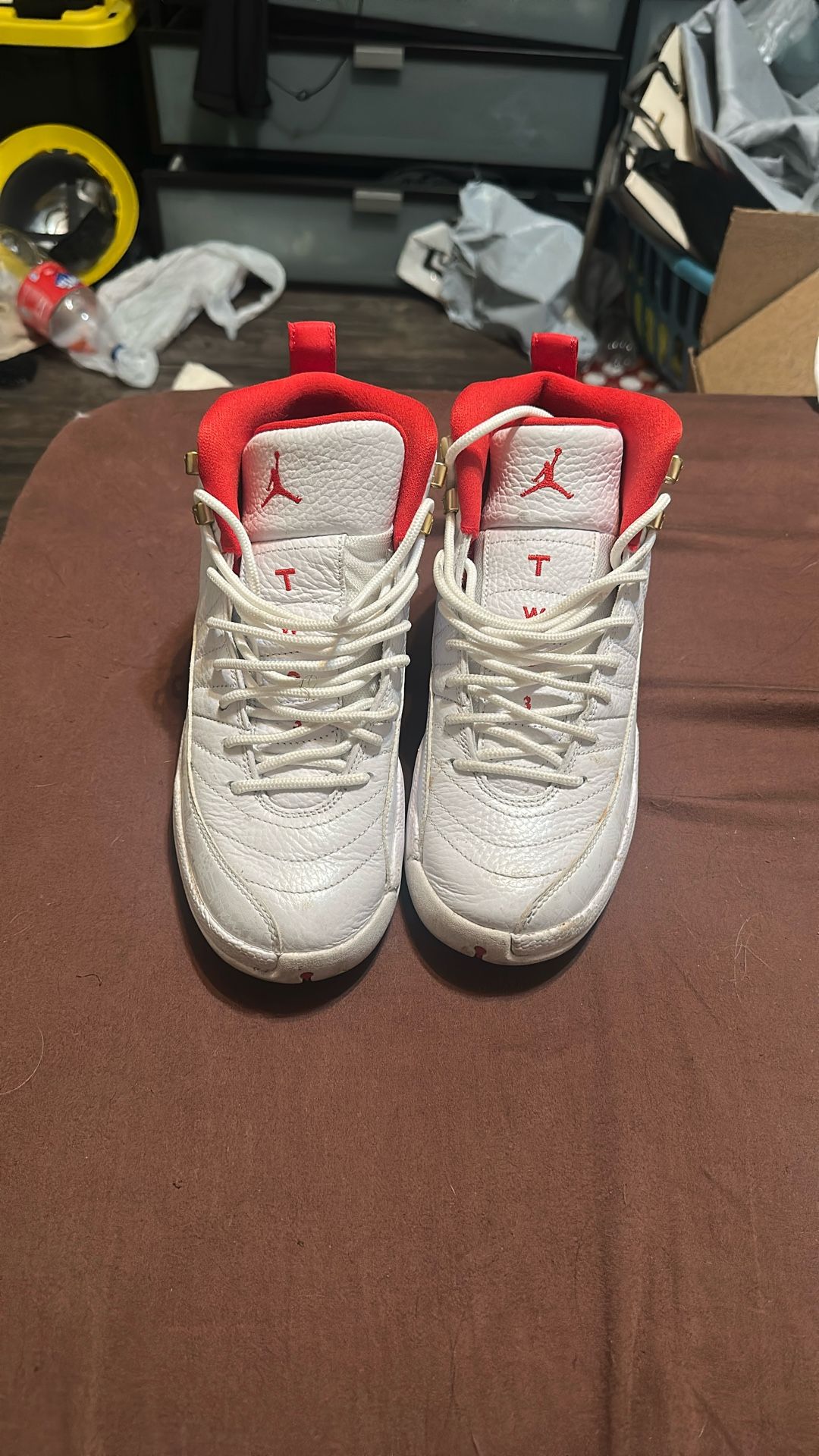 Air Jordan 12 Retro (GS) Size 7Y Box Included