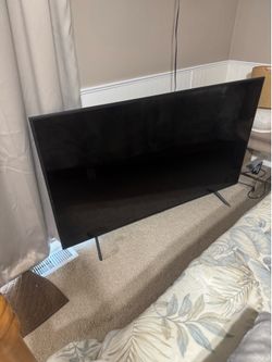 Samsung play 65” Television