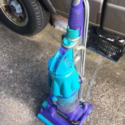 Very Nice High Powered Dyson Turbo Vacuum Only $80 Firm