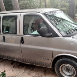 2002 Chevy EExpress 