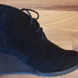 SO  Booties Girls * Size 4 Youth