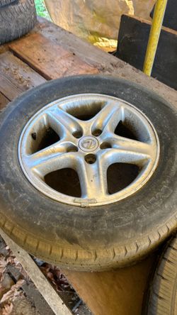 Lexus rx 300 330 aluminum wheel n tire