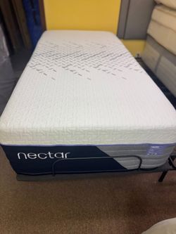 Like New Nectar Twin XL mattress and adjustable base
