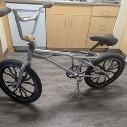 Royce Union Vintage 90s Chrome BMX Bike