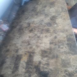 Free -Marble Table 32/56in