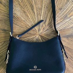 Michael kors women’s shoulder bag