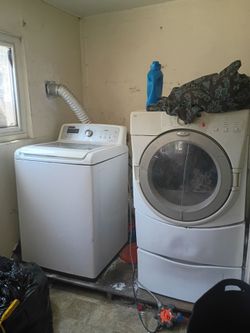 Gas dryer and washer(whirlpool)
