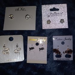 5 Pairs Of Earrings For $10