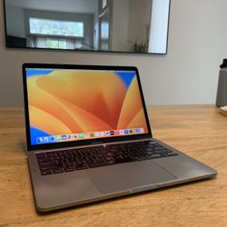 13" MacBook Pro M1