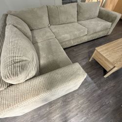 Sectional Couch 
