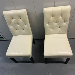  Dining Chairs 