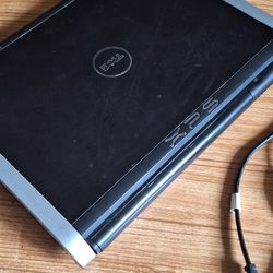 13" Inch Dell XPS Laptop (Read The Description)
