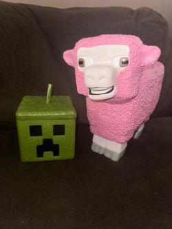 Minecraft movie collector popcorn bucket and cup