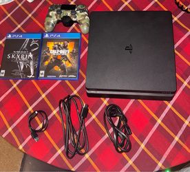 Sony PS4 Slim Console Bundle with Games