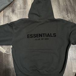ESSENTIALS HOODIE