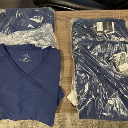 Women’s Scrub Set (2)