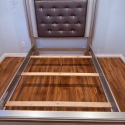 Queen/Full Bed Frame 