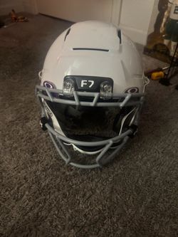Schutt f7 youth large