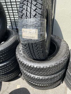 245/75/17 Bridgestone!! Set of four tires installed and balanced !! Set De 4 Llantas Instaladas Y Balanceadas
